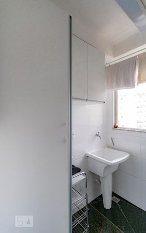 Apartamento à venda com 90m², 3 quartos e 2 vagasÁrea de Serviço