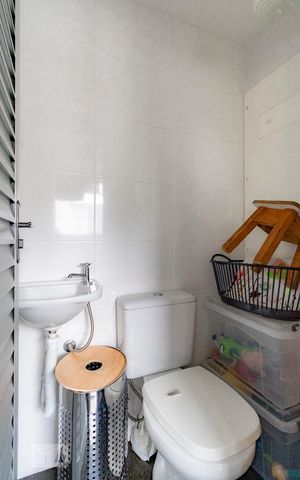 Apartamento à venda com 90m², 3 quartos e 2 vagasBanheiro de Serviço