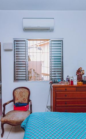 Casa à venda com 118m², 2 quartos e 1 vaga Casa à venda com 118m², 2 quartos e 1 vagaSuíte