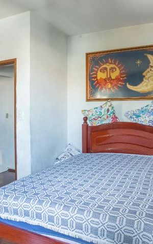 Casa à venda com 120m², 3 quartos e 2 vagasSuíte