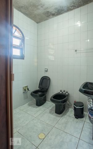 Casa à venda com 120m², 3 quartos e 2 vagasBanheiro da Suíte