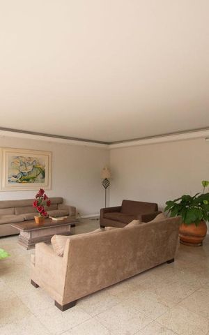 Apartamento à venda com 110m², 3 quartos e 1 vaga Apartamento à venda com 110m², 3 quartos e 1 vagaHall de Entrada