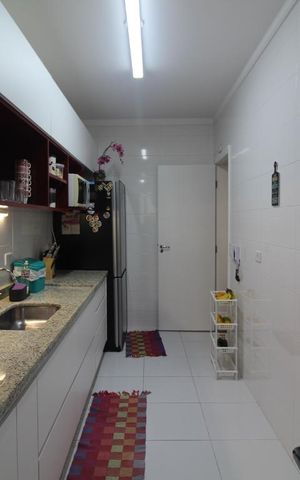Apartamento à venda com 90m², 2 quartos e 2 vagasCozinha