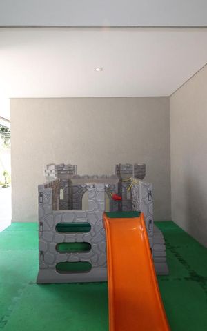 Apartamento à venda com 90m², 2 quartos e 2 vagasParque infantil