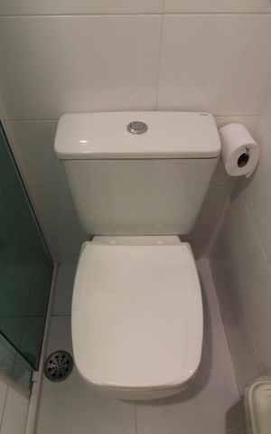 Apartamento à venda com 90m², 2 quartos e 2 vagasBanheiro social