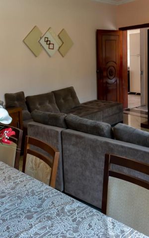 Casa à venda com 380m², 4 quartos e 10 vagasSala - Casa 1