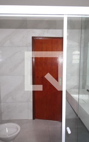 Casa à venda com 540m², 7 quartos e 5 vagasQuarto Suíte- Banheiro