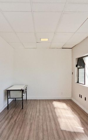 Studio para alugar com 30m², 1 quarto e sem vaga Studio para alugar com 30m², 1 quarto e sem vagaStudio