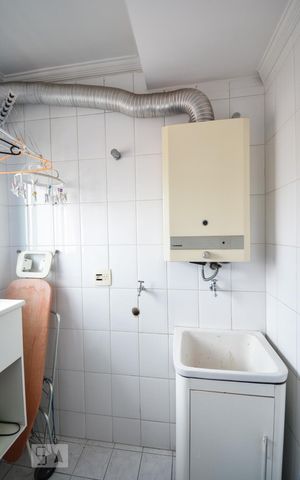 Apartamento à venda com 73m², 2 quartos e 2 vagasÁrea de serviço