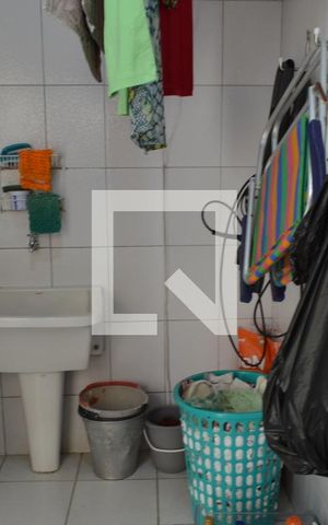Casa à venda com 225m², 3 quartos e 3 vagasÁrea de Serviço