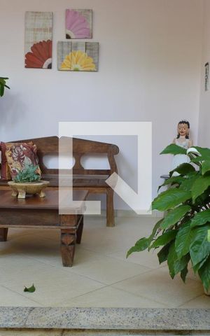 Casa à venda com 225m², 3 quartos e 3 vagasVaranda da frente