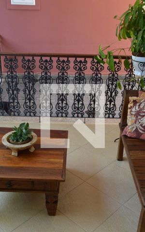 Casa à venda com 225m², 3 quartos e 3 vagasVaranda da frente 