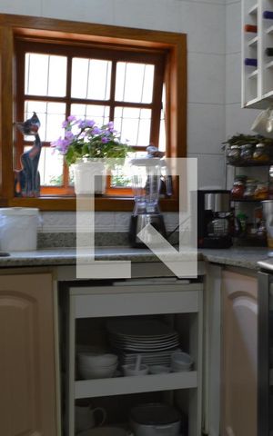 Casa à venda com 225m², 3 quartos e 3 vagasCozinha