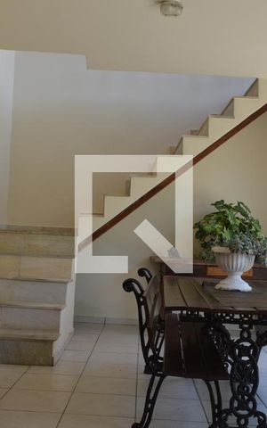 Casa à venda com 225m², 3 quartos e 3 vagasChurrasqueira