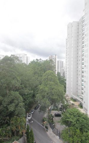 Apartamento à venda com 105m², 3 quartos e 2 vagasVista da suíte