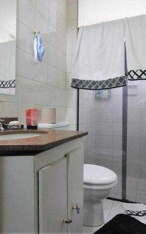 Apartamento à venda com 105m², 3 quartos e 2 vagasBanheiro social 