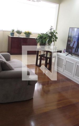 Apartamento à venda com 105m², 3 quartos e 2 vagasSala