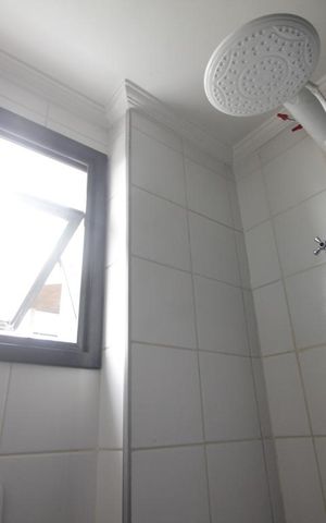 Apartamento à venda com 105m², 3 quartos e 2 vagasChuveiro