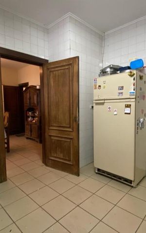 Casa para alugar com 550m², 6 quartos e 4 vagas Casa para alugar com 550m², 6 quartos e 4 vagasCozinha