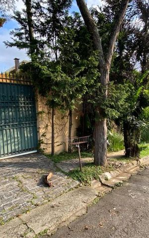 Casa para alugar com 550m², 6 quartos e 4 vagas Casa para alugar com 550m², 6 quartos e 4 vagasEntrada