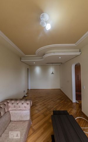 Apartamento à venda com 70m², 2 quartos e 1 vagaSala