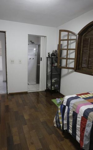Casa à venda com 412m², 6 quartos e 4 vagasQuarto 3