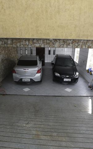 Casa à venda com 412m², 6 quartos e 4 vagasGaragem