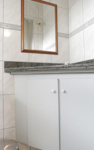 Casa à venda com 412m², 6 quartos e 4 vagasBanheiro da Suíte 2
