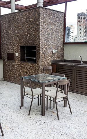 Apartamento à venda com 116m², 3 quartos e 2 vagas Apartamento à venda com 116m², 3 quartos e 2 vagasÁrea Comum - Churrasqueira