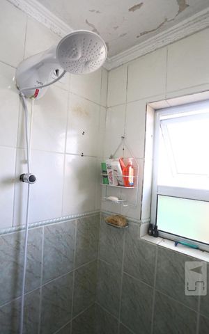 Apartamento à venda com 70m², 2 quartos e 1 vagaBanheiro - Chuveiro