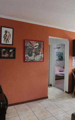Apartamento à venda com 70m², 2 quartos e 1 vagaSala