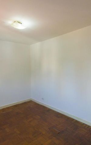 Casa à venda com 240m², 5 quartos e 3 vagasQuarto 2