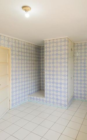 Casa à venda com 240m², 5 quartos e 3 vagasCozinha