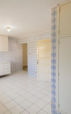 Casa à venda com 240m², 5 quartos e 3 vagasCozinha