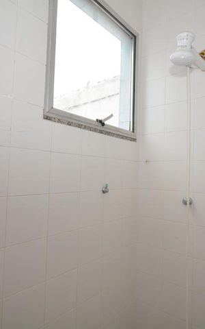 Casa de condomínio à venda com 90m², 3 quartos e 1 vagaBanheiro Social