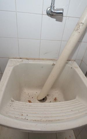 Casa de condomínio à venda com 90m², 3 quartos e 1 vagaÁrea de Serviço