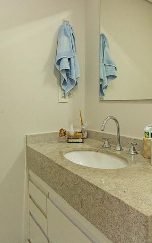 Studio para alugar com 35m², 1 quarto e 1 vaga Studio para alugar com 35m², 1 quarto e 1 vagaBanheiro