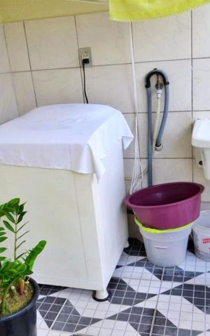 Casa à venda com 60m², 2 quartos e sem vaga Casa à venda com 60m², 2 quartos e sem vagaDetalhe da area de serviço