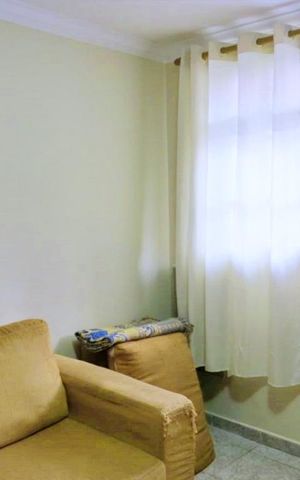 Casa à venda com 60m², 2 quartos e sem vaga Casa à venda com 60m², 2 quartos e sem vagaSala
