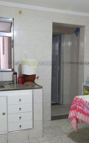 Casa à venda com 60m², 2 quartos e sem vaga Casa à venda com 60m², 2 quartos e sem vagaCozinha