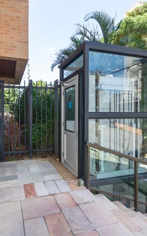 Apartamento à venda com 100m², 3 quartos e 2 vagasFachada entrada