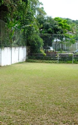 Casa à venda com 500m², 3 quartos e 2 vagasÁrea comum - campo de futebol