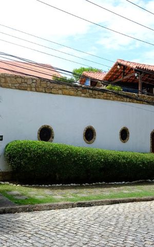 Casa à venda com 500m², 3 quartos e 2 vagasFachada