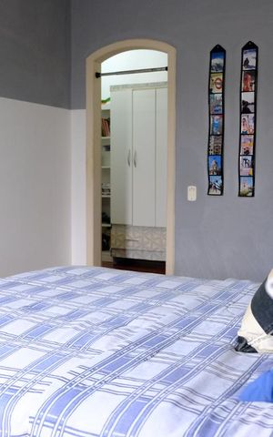 Casa à venda com 500m², 3 quartos e 2 vagasSuíte primeiro andar