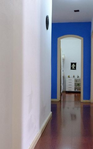 Casa à venda com 500m², 3 quartos e 2 vagasCorredor