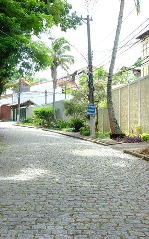 Casa à venda com 500m², 3 quartos e 2 vagasÁrea comum - entrada do condomínio