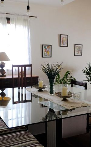 Casa à venda com 500m², 3 quartos e 2 vagasSala