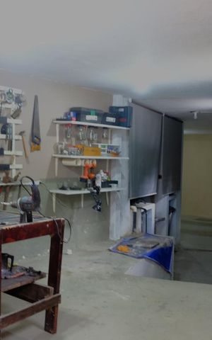 Casa à venda com 500m², 3 quartos e 2 vagasOficina