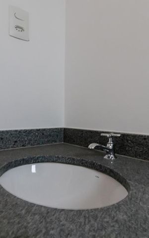 Apartamento para alugar com 57m², 1 quarto e 1 vaga Apartamento para alugar com 57m², 1 quarto e 1 vagaBanheiro da Suíte