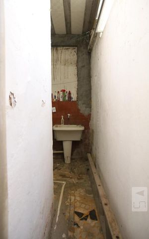 Casa à venda com 70m², 2 quartos e 1 vagaÁrea de Serviço
